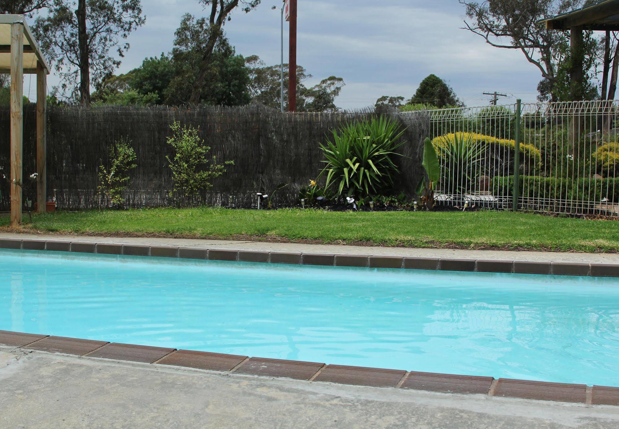 בנדיגו Calder Family Motel מראה חיצוני תמונה